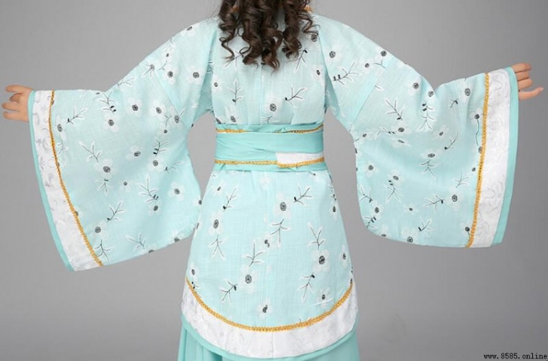 古代人女孩子的衣服都叫什麼名 古代女子服饰知多少:仕女服装分类详解