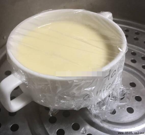 牛奶蒸蛋的簡單做法