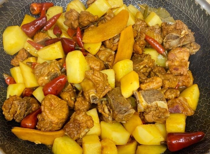排骨土豆的美味秘诀：5个关键技巧大公开