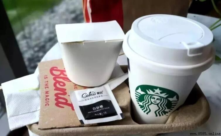 星巴克中杯容量是多少毫升?