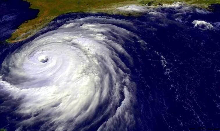 台風警報顏色順序由低至高是什麼?藍黃橙紅預警含義解析