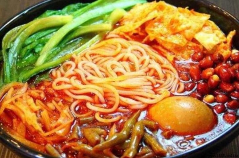 螺蛳粉熱量解析:低卡美味還是高熱量陷阱?