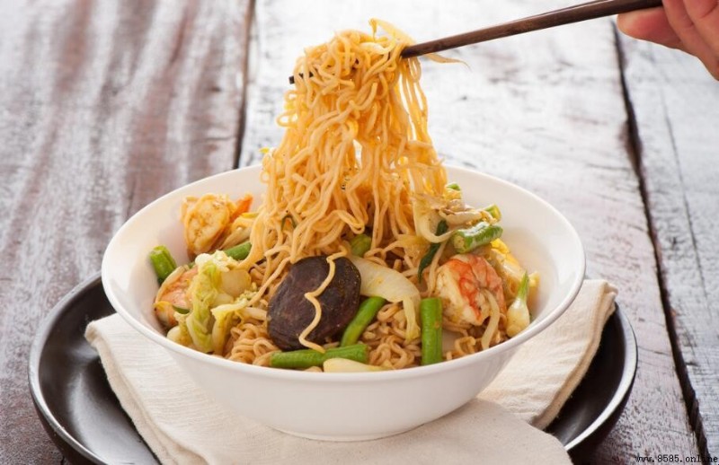 減肥期間能吃冷麵嗎?熱量與食用建議解析