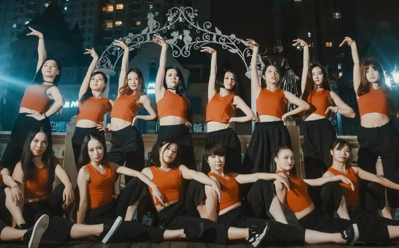 爵士舞對女生的潛在風險與負面影響