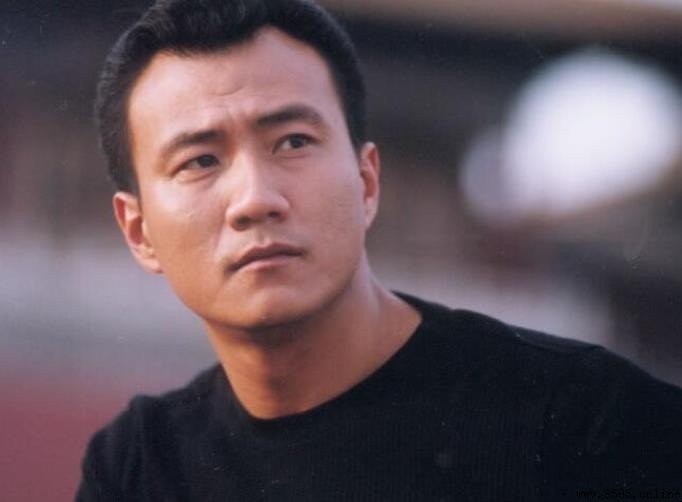 《惊涛》电视剧剧情介绍