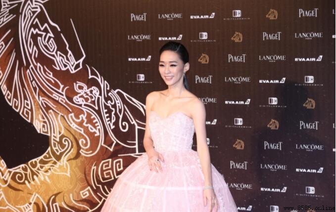 吳可熙個人簡介:演藝之路與榮獲榮譽
