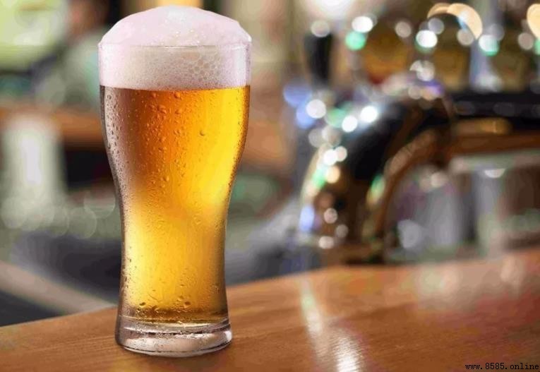 精釀啤酒的保質期有多久?影響因素與保存方法