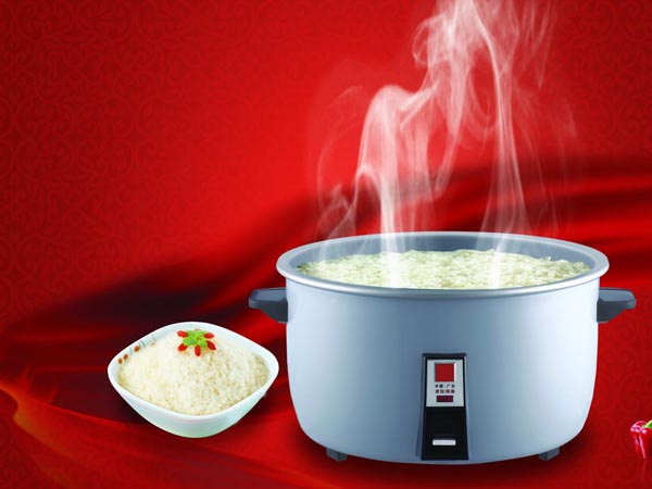 快速去除電飯鍋焦底的小技巧