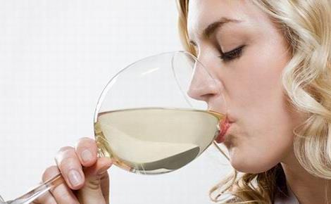 少量飲酒的好處與保健功效