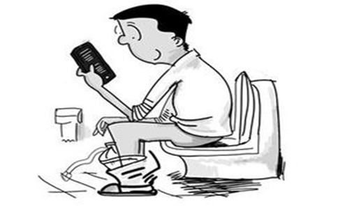 蹲廁玩手機易患痔瘡 如何預防痔瘡?