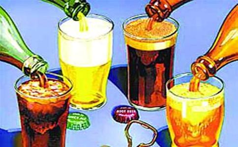 只喝飲料不喝水小心腎結石