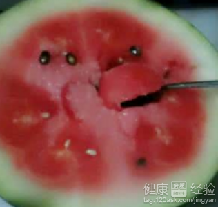 體寒者應少食西瓜：原因與注意事項