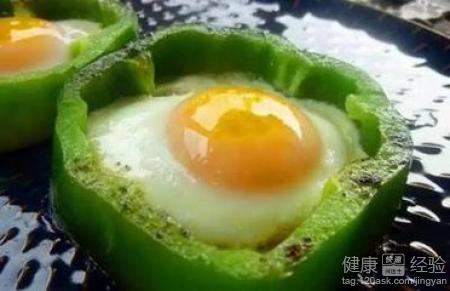 青椒搭配這道食材，讓皮膚年輕20歲？揭秘抗老化的美味組合