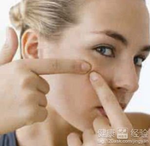 皮肤疤痕怎么解决？三招轻松搞定
