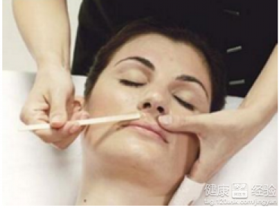 皮膚過敏發炎可以用生理鹽水敷臉嗎？正確做法與注意事項