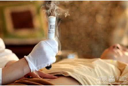 艾熏的作用与禁忌：中医养生指南