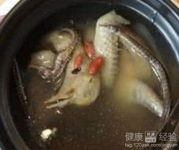 煲湯用什麼鍋好？推薦這3款鍋具提升營養與口感