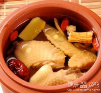 煲湯用什麼鍋好？推薦這3款鍋具提升營養與口感