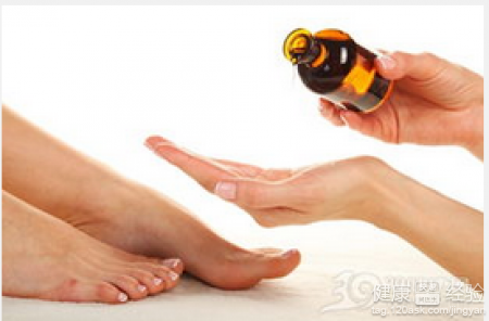 冬季皮膚乾燥脫皮怎麼辦？實用緩解與護理建議