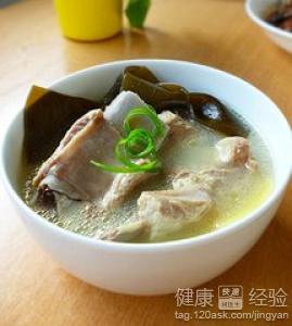 冬季喝骨头汤的作法：解疲勞、促骨骼發育的營養湯品