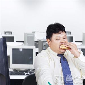 有病不按一按，中醫經絡按摩好處與禁忌
