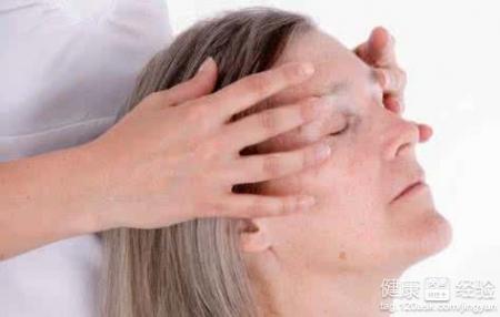 老年人按摩哪几个穴位对身体好