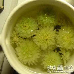 菊花茶種類與功效指南：正確選擇與使用方法