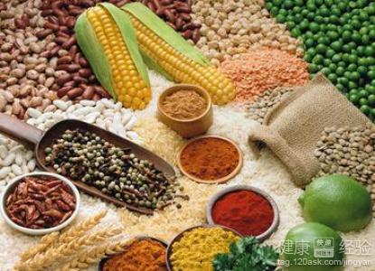 冬季養生必備：五大健康飲食原則與實踐方法