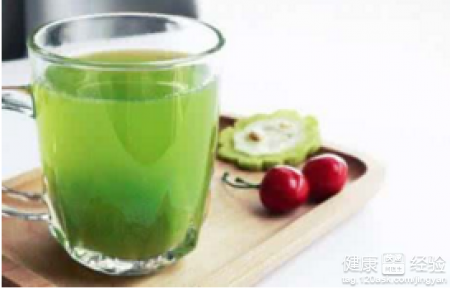 苦瓜汁減肥效果揭秘：原理與正確飲用方法