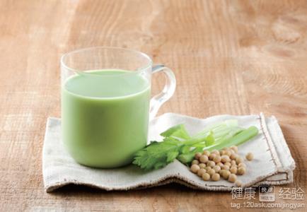 喝芹菜汁能减肥吗？揭秘芹菜汁的功效与作用