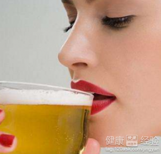 拔罐減肥能否飲酒？解析適量飲酒的注意事項
