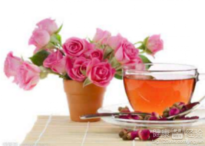 推薦兩種瘦身花茶：玫瑰與洛神花的減肥功效