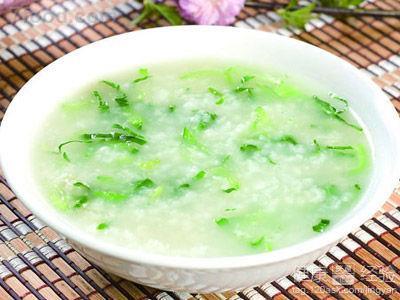 想寶寶皮膚白嫩？新手媽媽必吃的3種食物