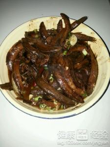 泥鳅炖豆腐的家常做法与營養功效