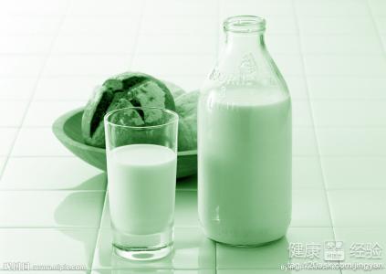 周末两天牛奶清肠减肥法：科学有效的瘦身方案