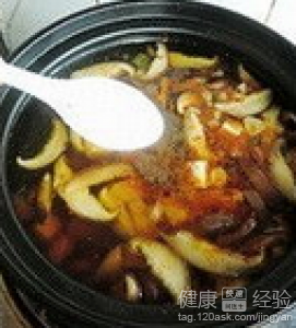 蘑菇豆腐湯的家常做法解析