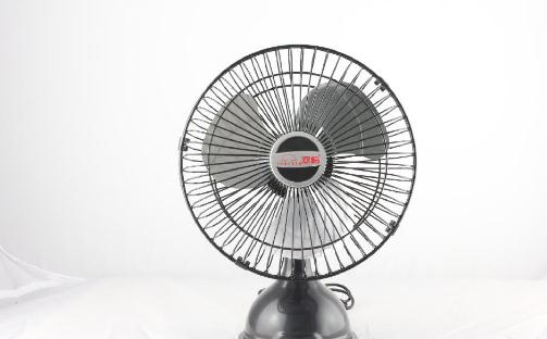 USB電風扇的工作原理與保養方法