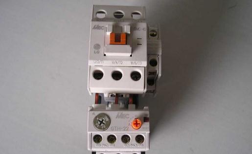 熱繼電器的作用與工作原理