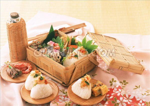 一日三餐科学饮食：健康搭配与正确吃法