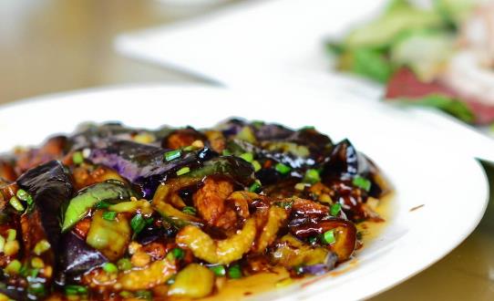夏季高溫怎麼辦?三類降溫蔬菜推薦
