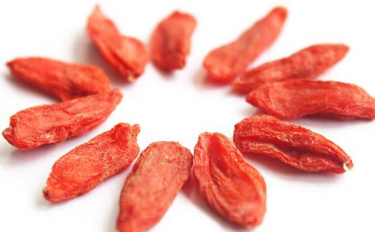 枸杞雖好別過量食用!哪些人不宜食用?