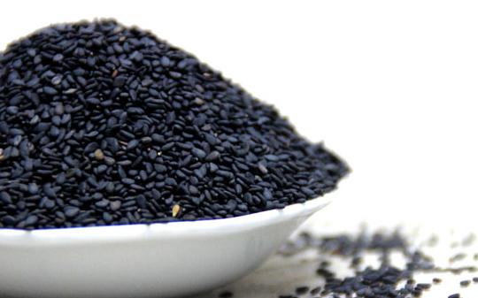 吃黑芝麻能否降膽固醇?看科學與傳統食療的解釋