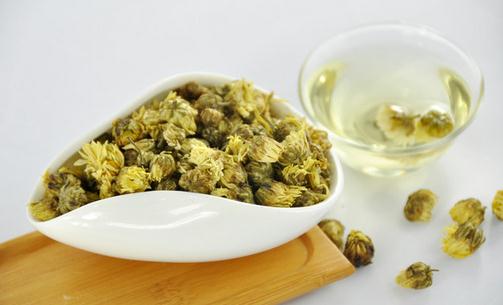 菊花茶的养生喝法与饮用禁忌指南
