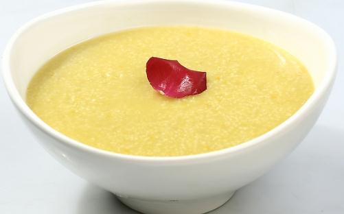 小米粥：天然「代參湯」，養生佳選