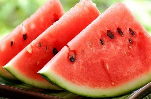 夏季西瓜怎么保存？吃西瓜降暑的保存方法