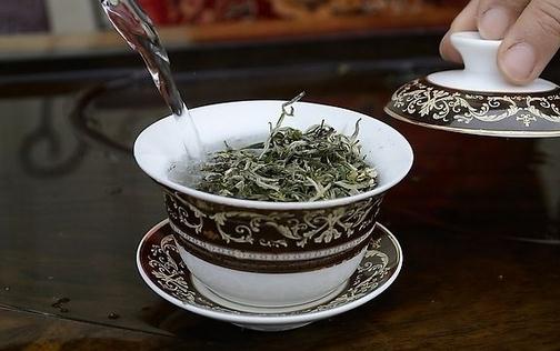 冷水泡茶的好處與正確喝法