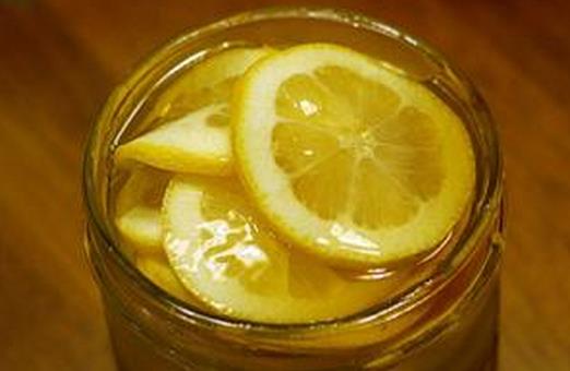 檸檬蜂蜜水的功效與製作方法