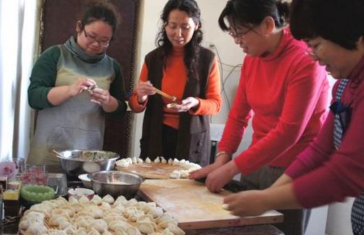 春节饮食健康指南：三大关隘守护您的节日安康