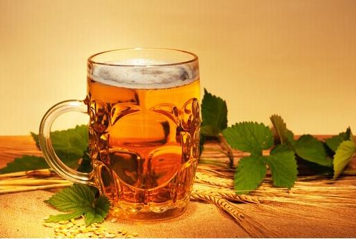 男人喝啤酒9大好處 適度飲用有益心臟與腎臟健康