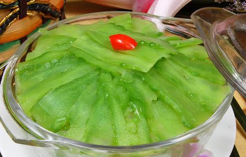 小寒節氣飲食指南:宜食苦、溫、雜的飲食原則